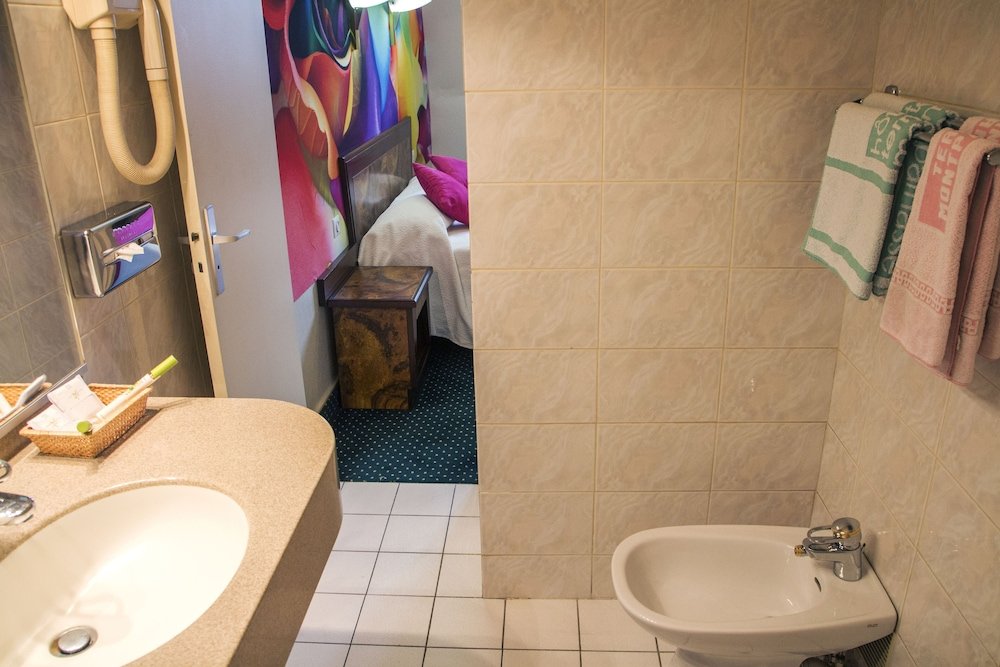 Фото Hôtel Terminus Montparnasse