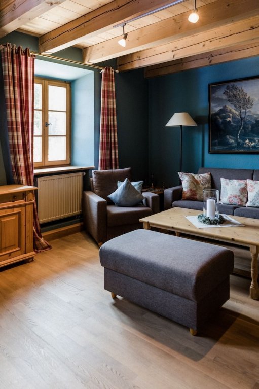 Фото Hotel Tegernseer Hof