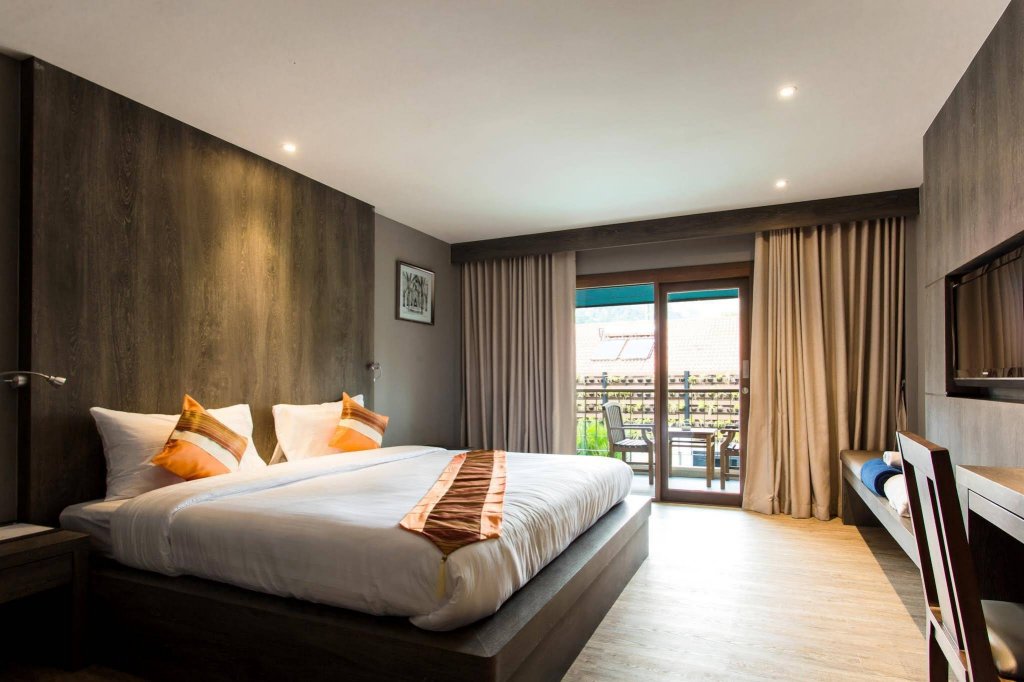 Фото отеля 2