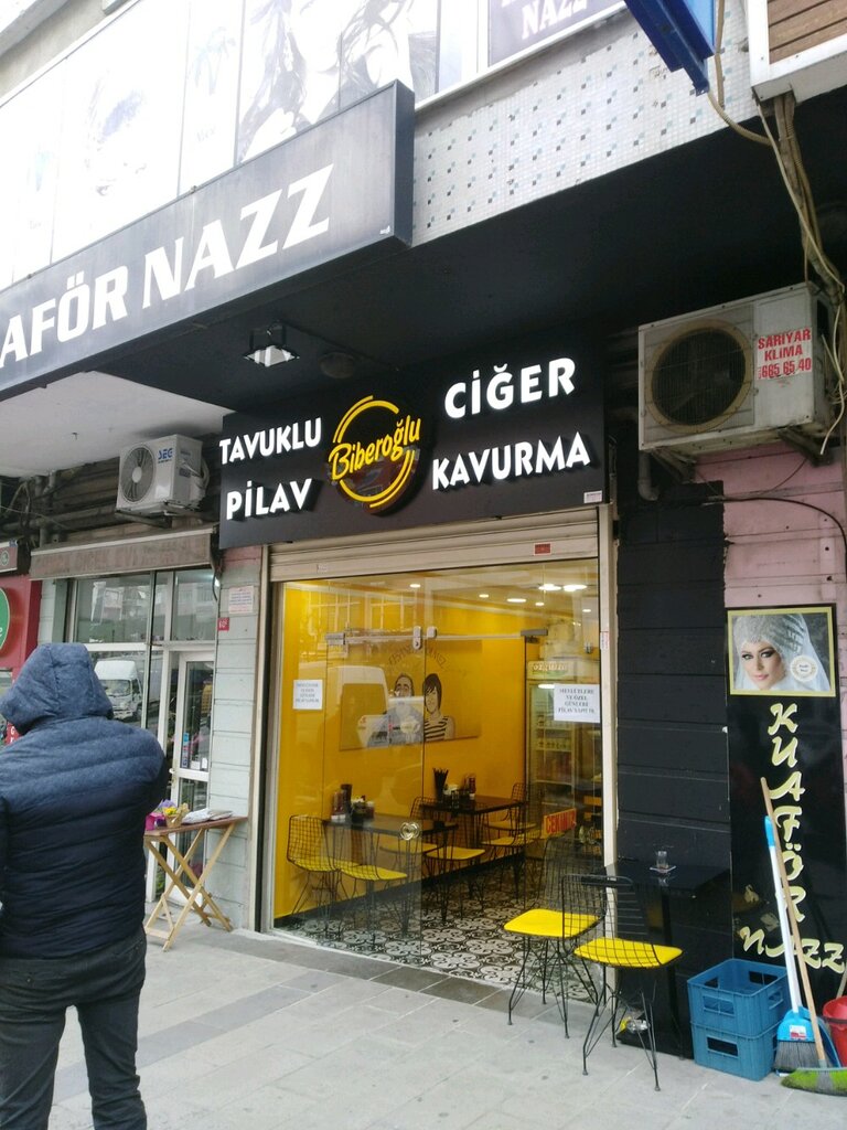 Fast food Biberoglu Chicken Pilaf Liver Saute, Istanbul, photo