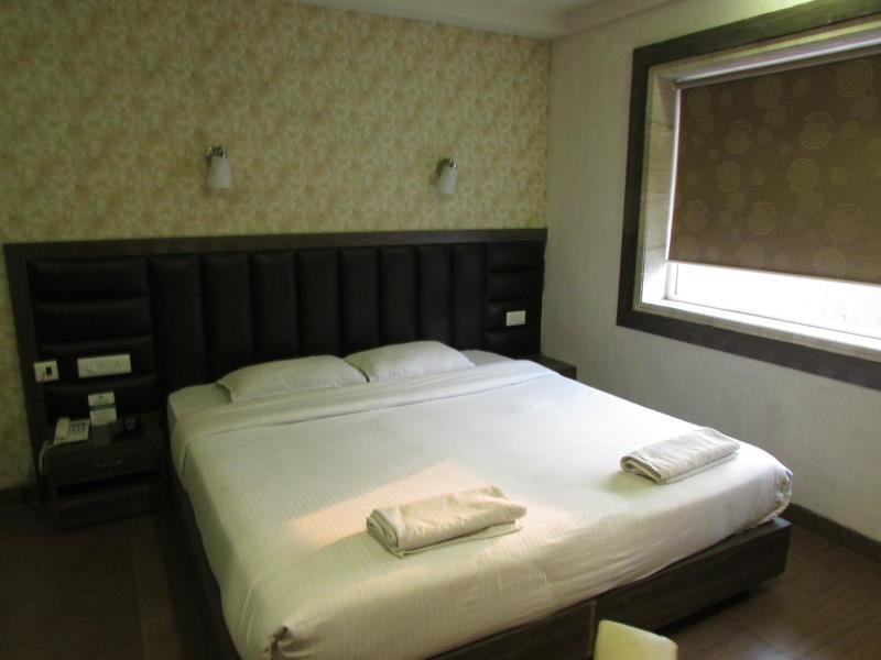 Фото Hotel Emerald