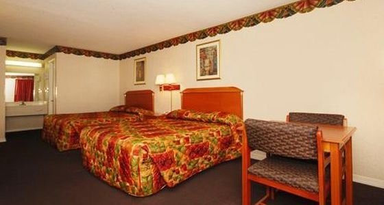 Фото Key West Inn - Montgomery South