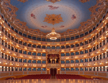 Фото La Fenice Theatre Exclusive Flat
