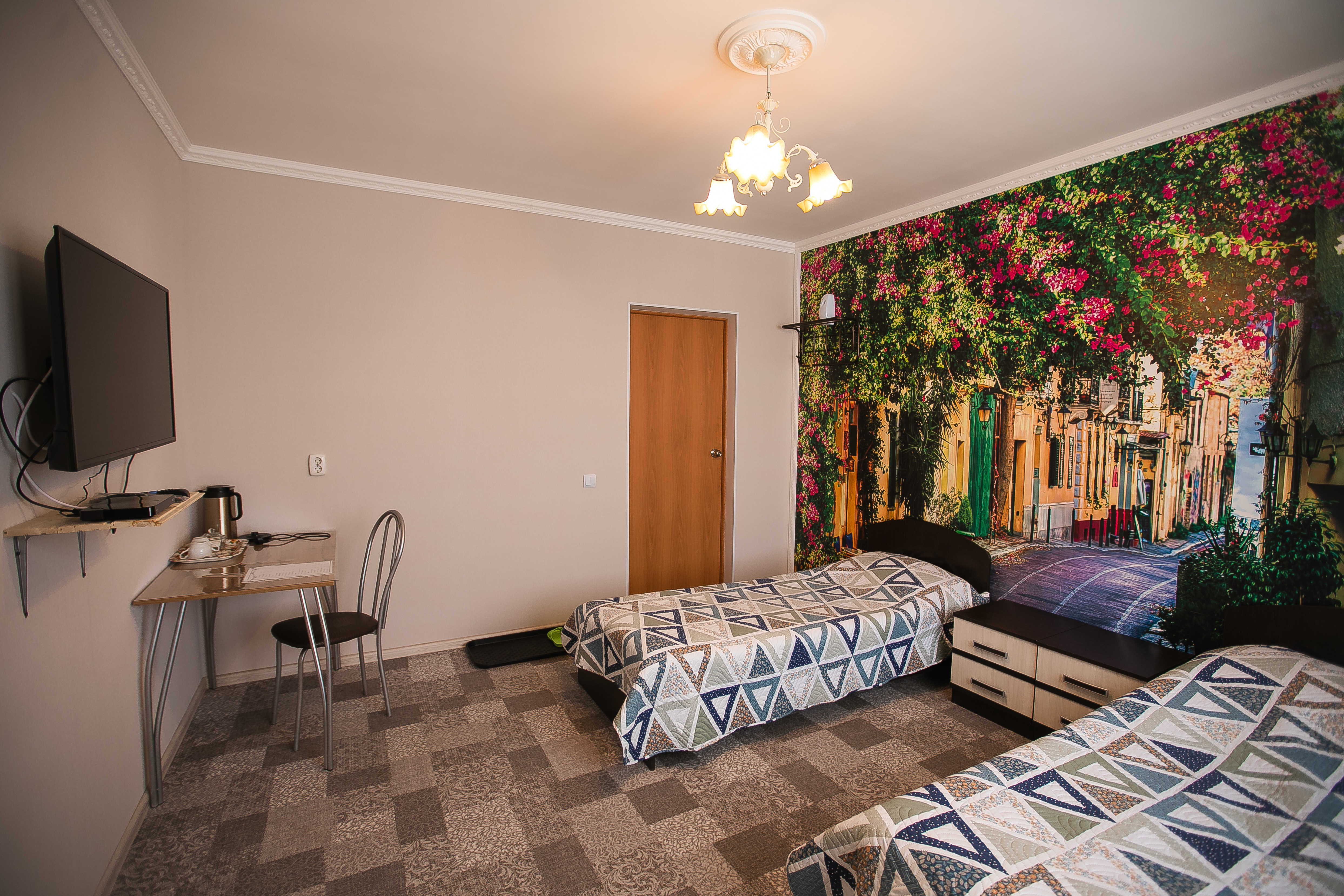 Фото отеля 2