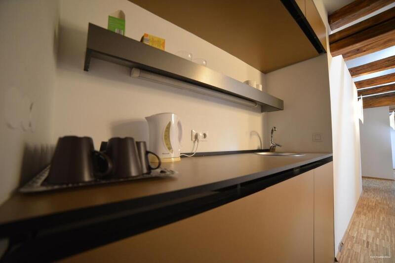 Фото Bed & Breakfast Atticus