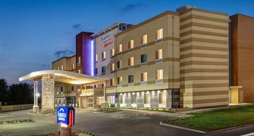 Гостиница Fairfield Inn & Suites by Marriott Salina