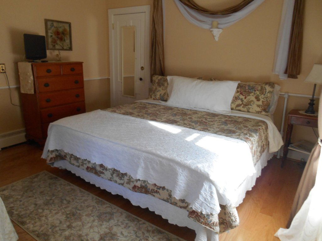 Фото Artful Lodger Inn