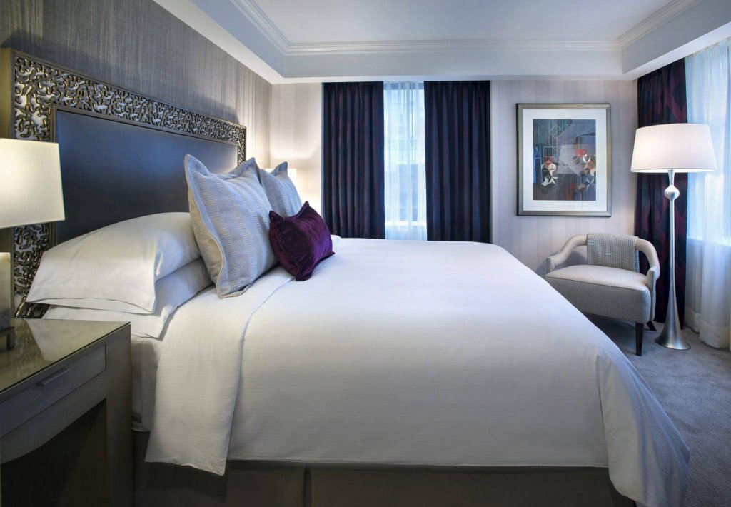 Фото Jw Marriott Essex House New York