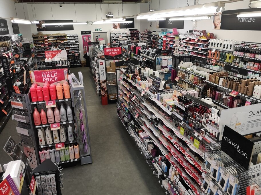 Hairdresser Salon Services, Stirling Council Area, photo