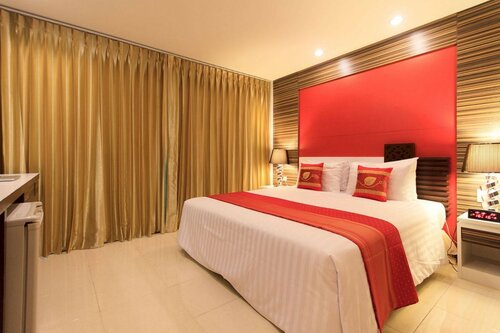 Гостиница Patong Max Value Hotel