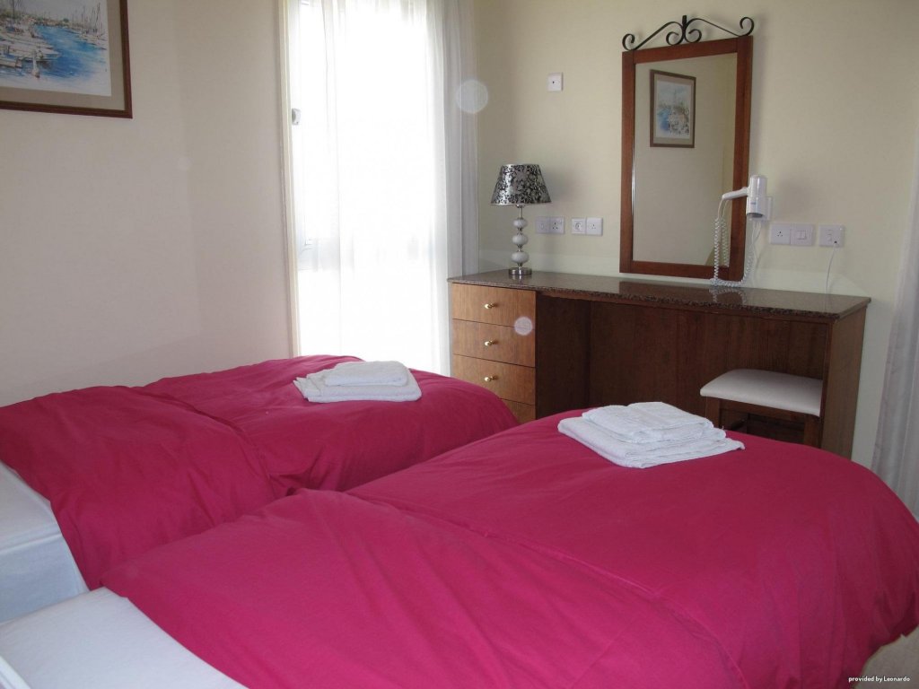 Фото Flamingo Beach Hotel