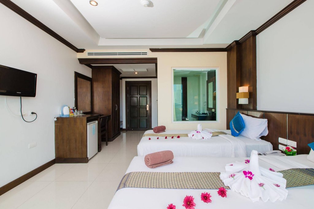 Фото Azure Bangla Phuket