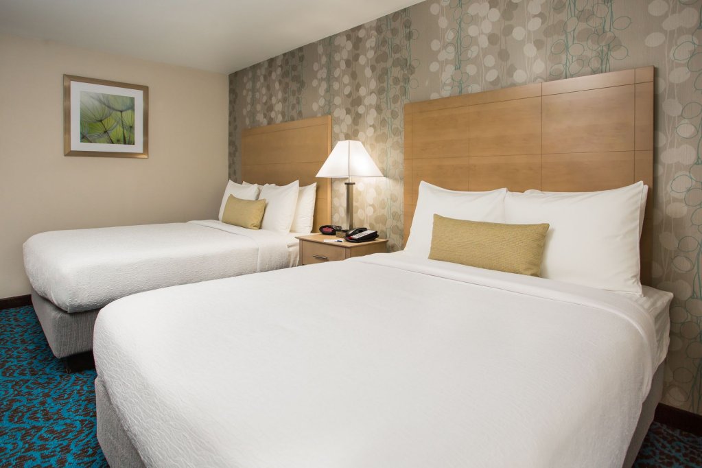 Фото Best Western Milford Inn