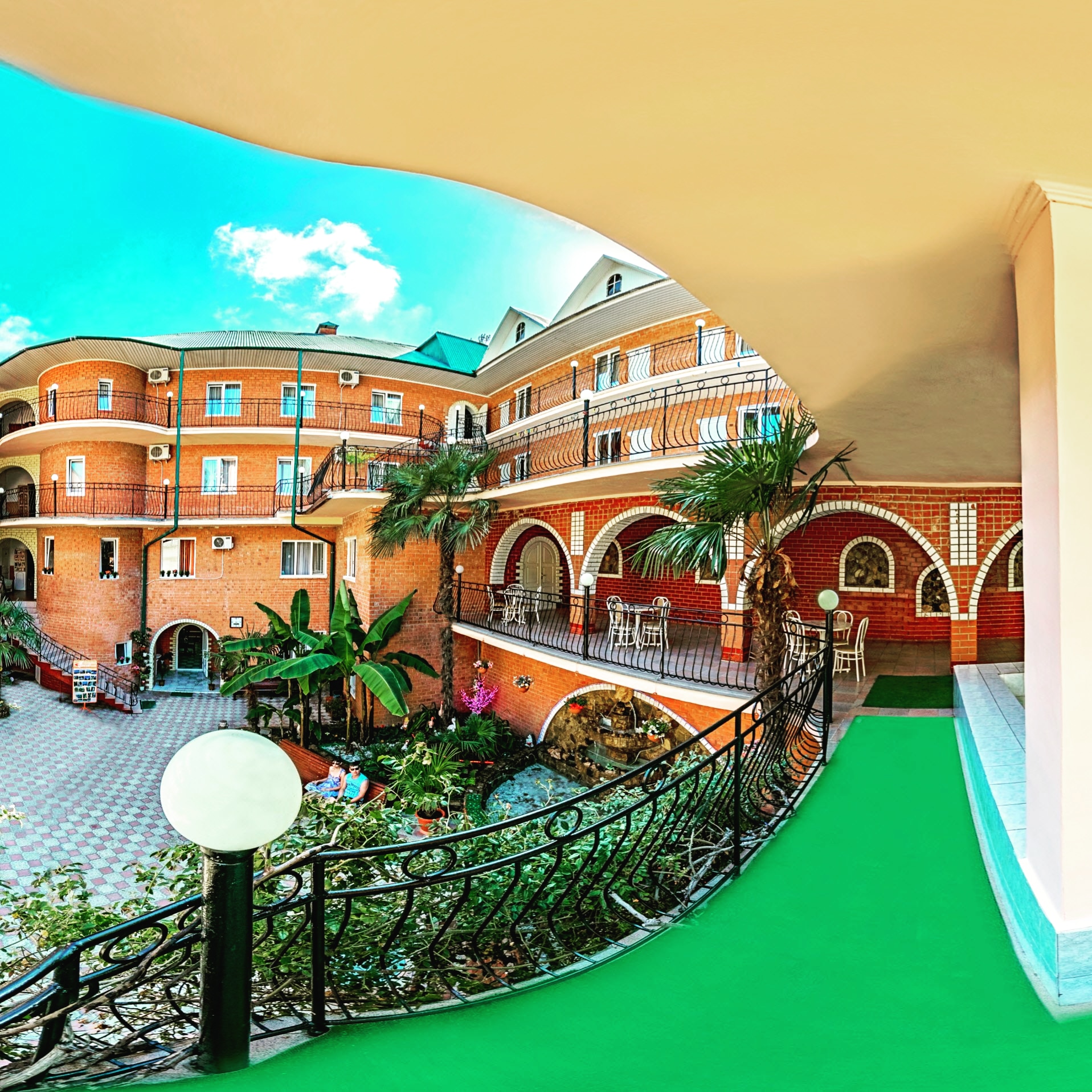 Фото отеля 2