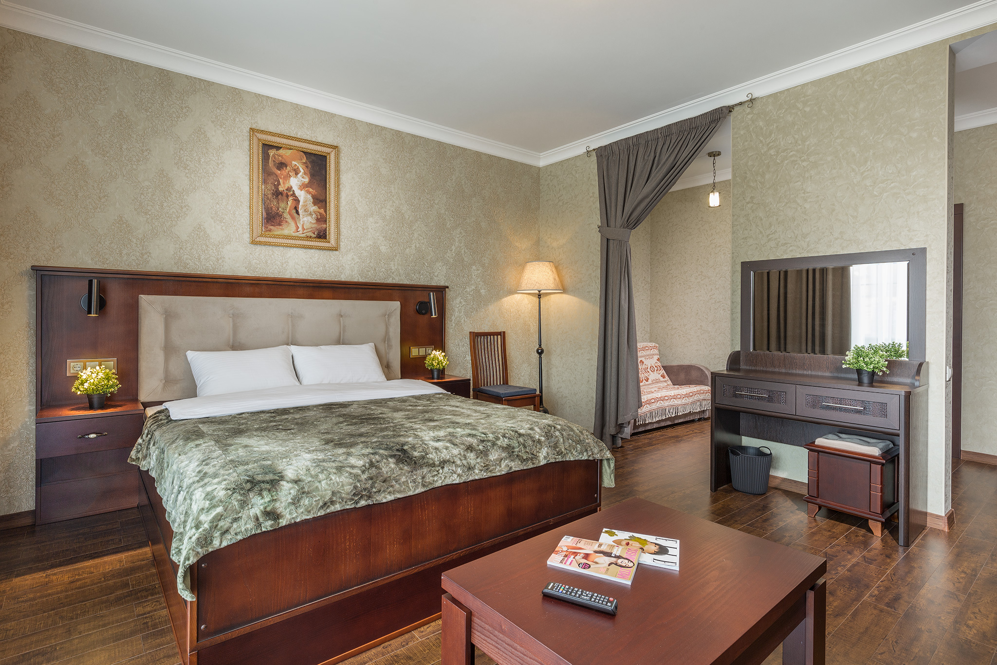 Фото отеля 2