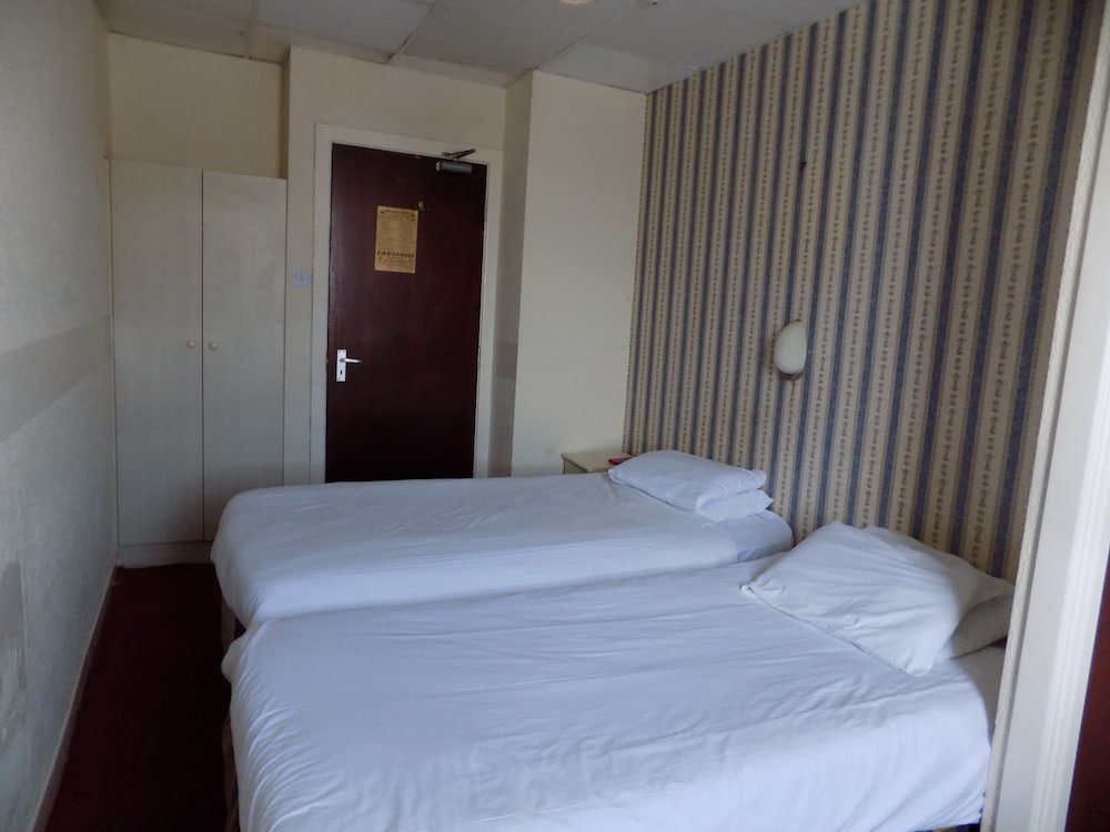 Фото Pleasure Hotel by the Beach