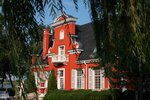 Old House Resort & SPA (khutor Ust-Koysug, Beregovaya ulitsa, 123), hotel