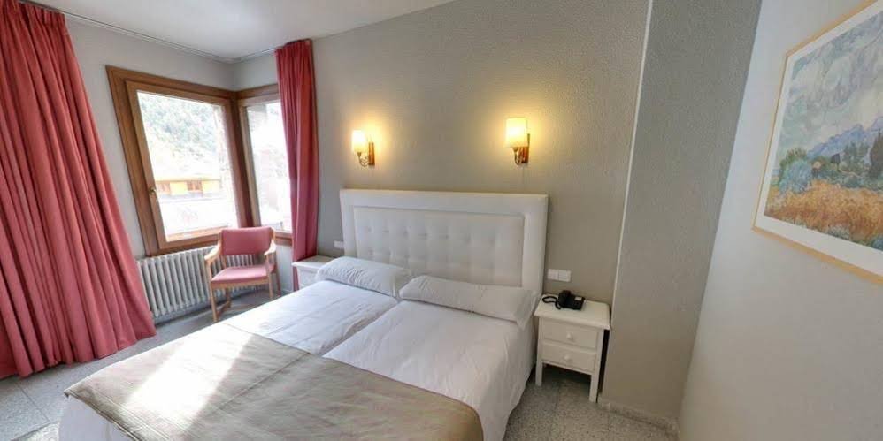 Фото Hotel El Pradet