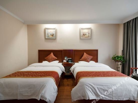 Фото GreenTree Inn ChiZhou QinGYAng Miaoqian Road Rongxing Building Business Hotel