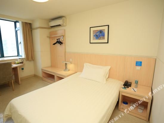 Фото Jinjiang Inn Chongqing Shopping & Entertainment