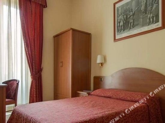 Фото Hotel RomAntica