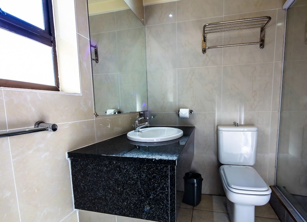 Фото Caesars Guesthouse & Conference Centre