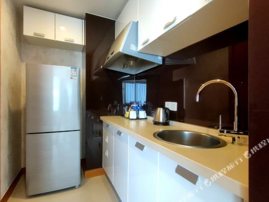 Фото Oak Chateau Dalian