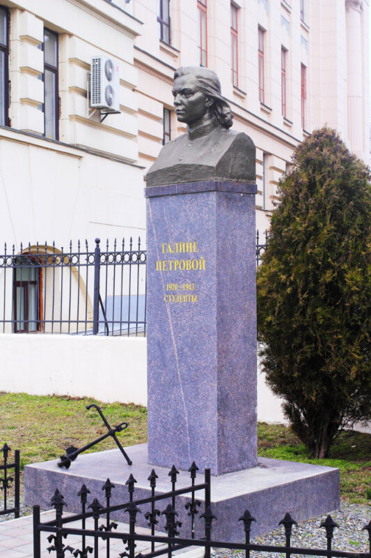 Monument, memorial Герой Советского Союза Галина Петрова, Novocherkassk, photo