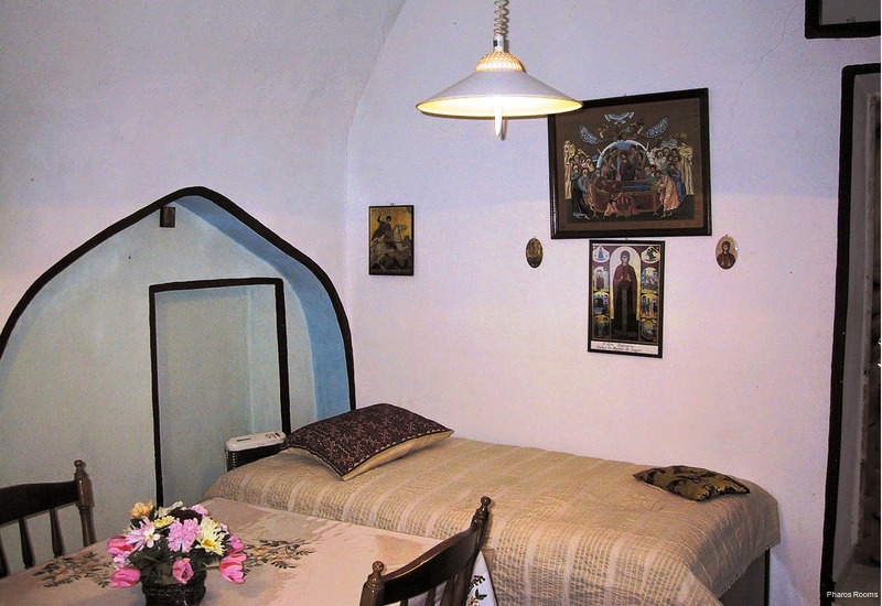 Фото Отель Pharos Rooms