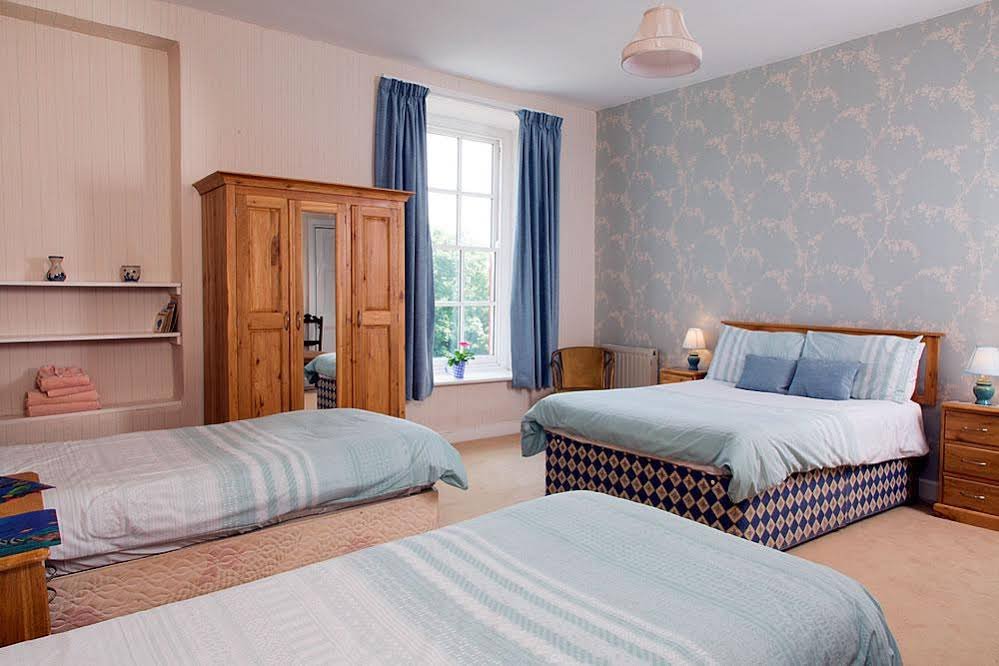 Фото Lake Wood Residency