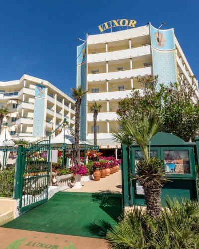 Фото Luxor e Cairo The Beach Resort
