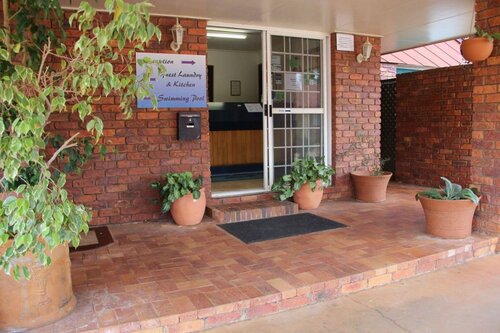 Гостиница Childers Gateway Motor Inn