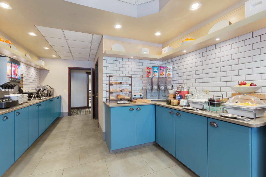 Hotel Country Inn & Suites by Radisson, Wausau, photo