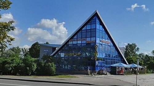 Гостиница Пирамида в Колпино