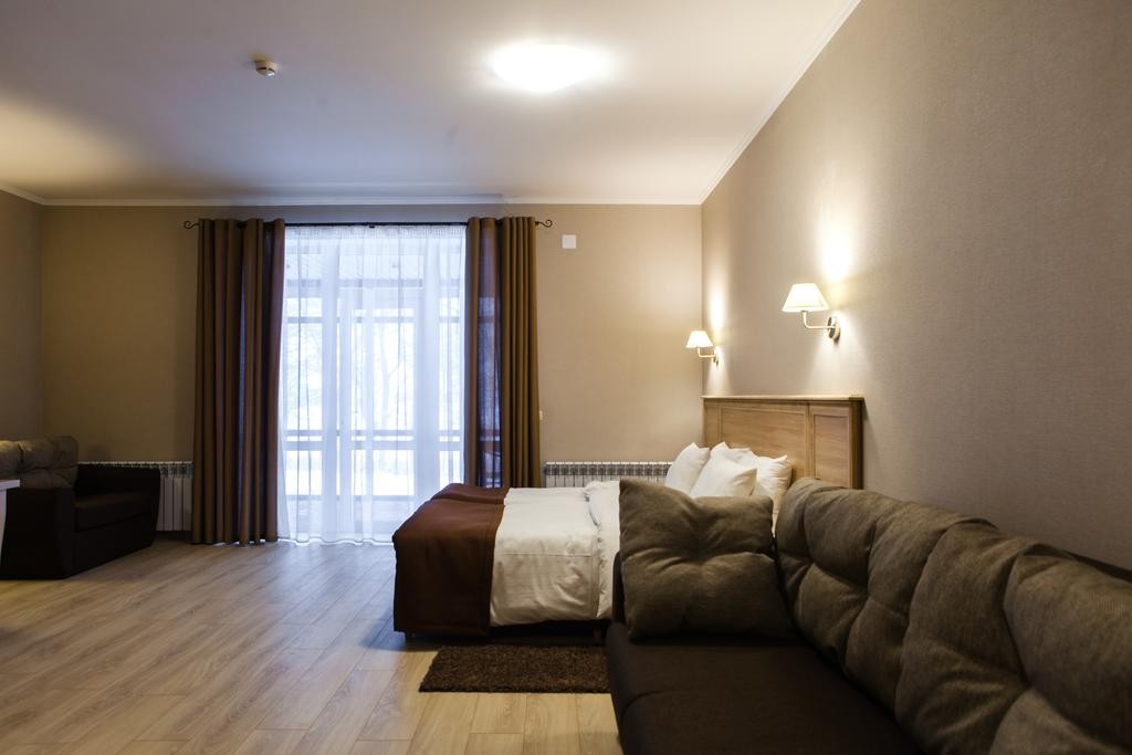 Фото отеля 2