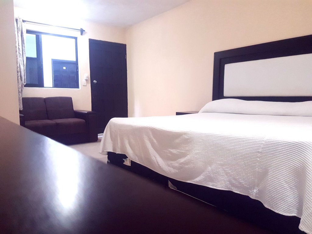 Фото Hotel Jardin Cancun