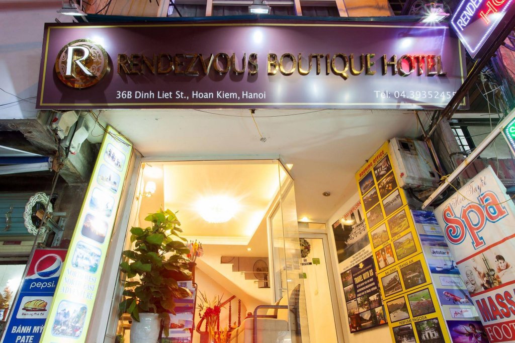 Фото отеля 1