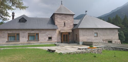 Turistik yerler Gorbachev`s Residence, Karaçay‑Çerkez Cumhuriyeti, foto