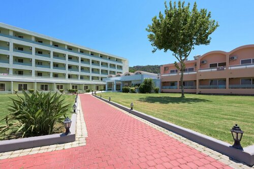 Внешний вид отеля Avra Beach Resort Hotel & Bungalows - All Inclusive в Ялиссосе, фото 1