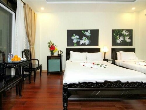 Гостиница Thanh Binh Central Hotel в Хойане
