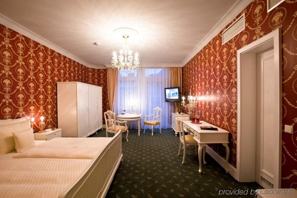 Фото Heliopark Bad Hotel