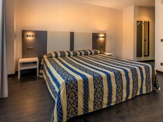 Фото Alfred Hotels Monaco