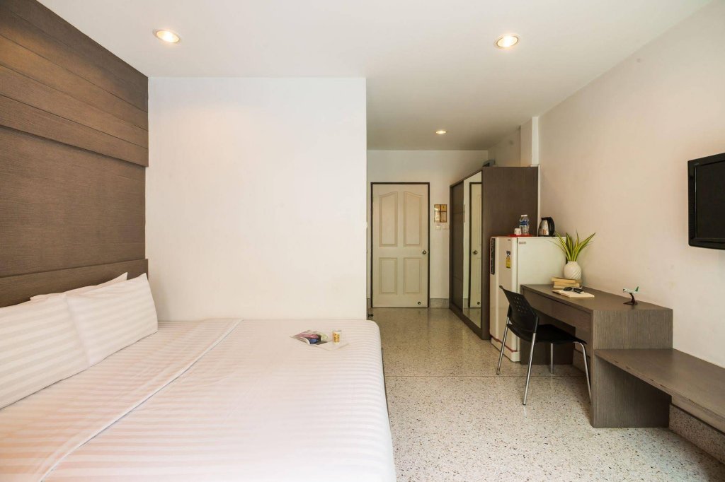 Фото The Fifth Residence