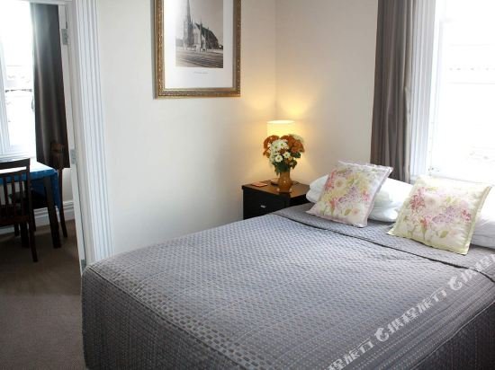 Фото Ponsonby Manor Guest House