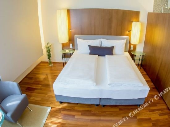 Фото The Penz Hotel