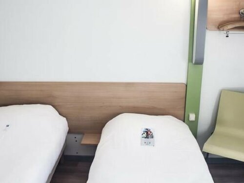 Гостиница Hotel Inn Design Issoudun в Исудёне