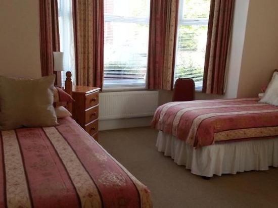 Фото Landguard Lodge