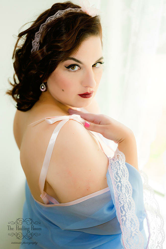 Photography The Pouting Room, Commonwealth of Massachusetts, photo