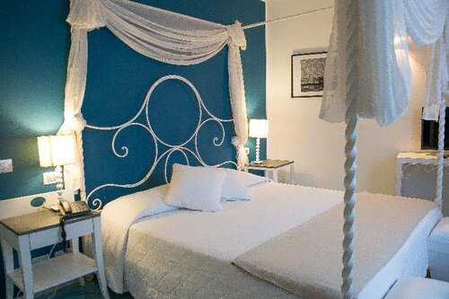 Гостиница Hotel Cutimare