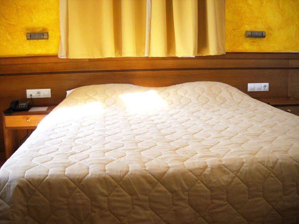 Фото Hotel Rio Athens